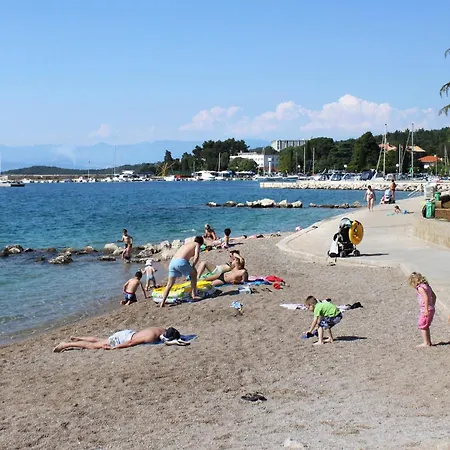 Appartamento With A Parking Space Nska, Krk - 21855 *